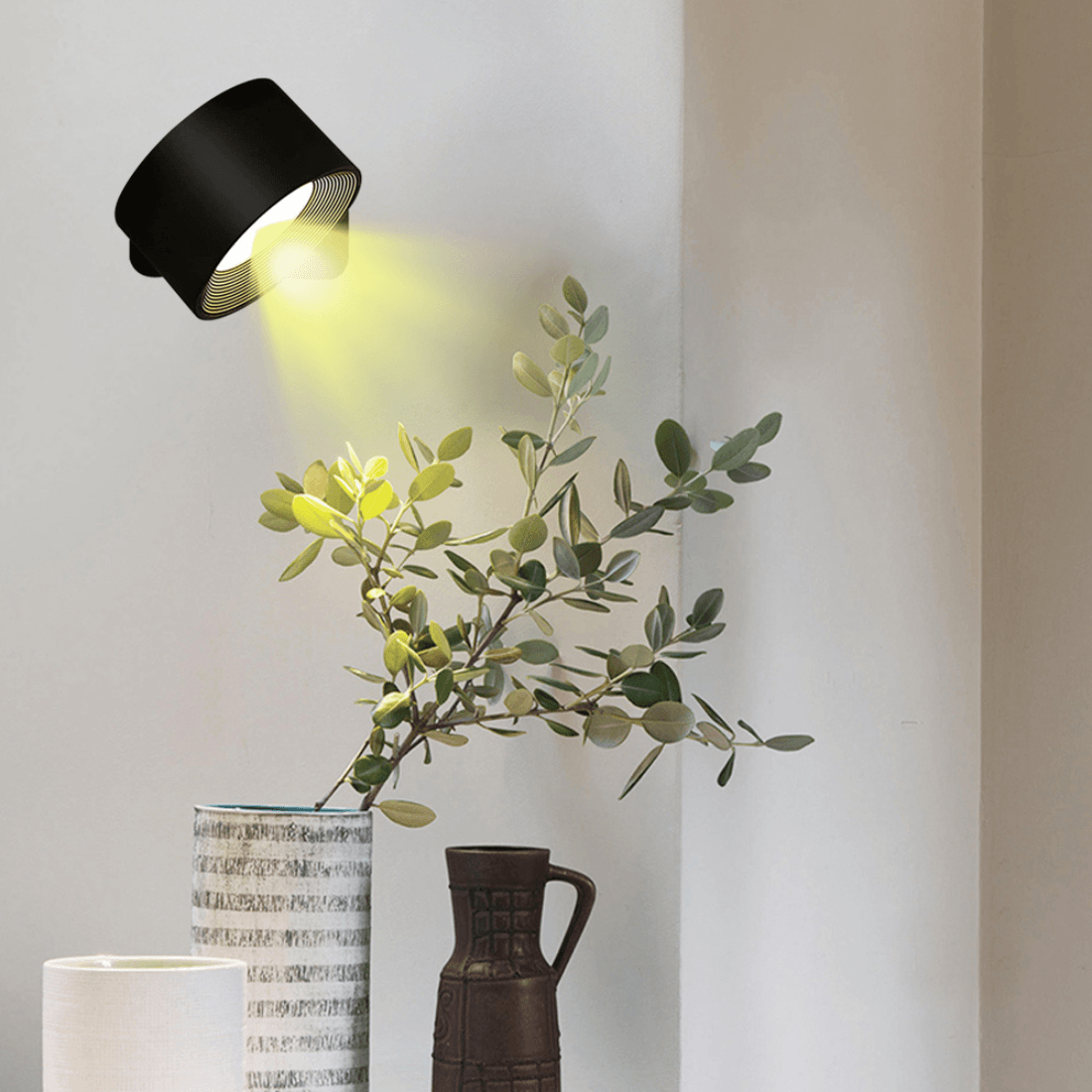 Wireless Wall Lamp – 360° Adjustable and Rechargeable LED Lighting (USB) | ventumra
