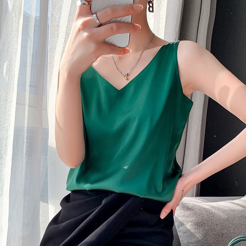 Luxurious V-Neck Silk Tank Top | ventumra
